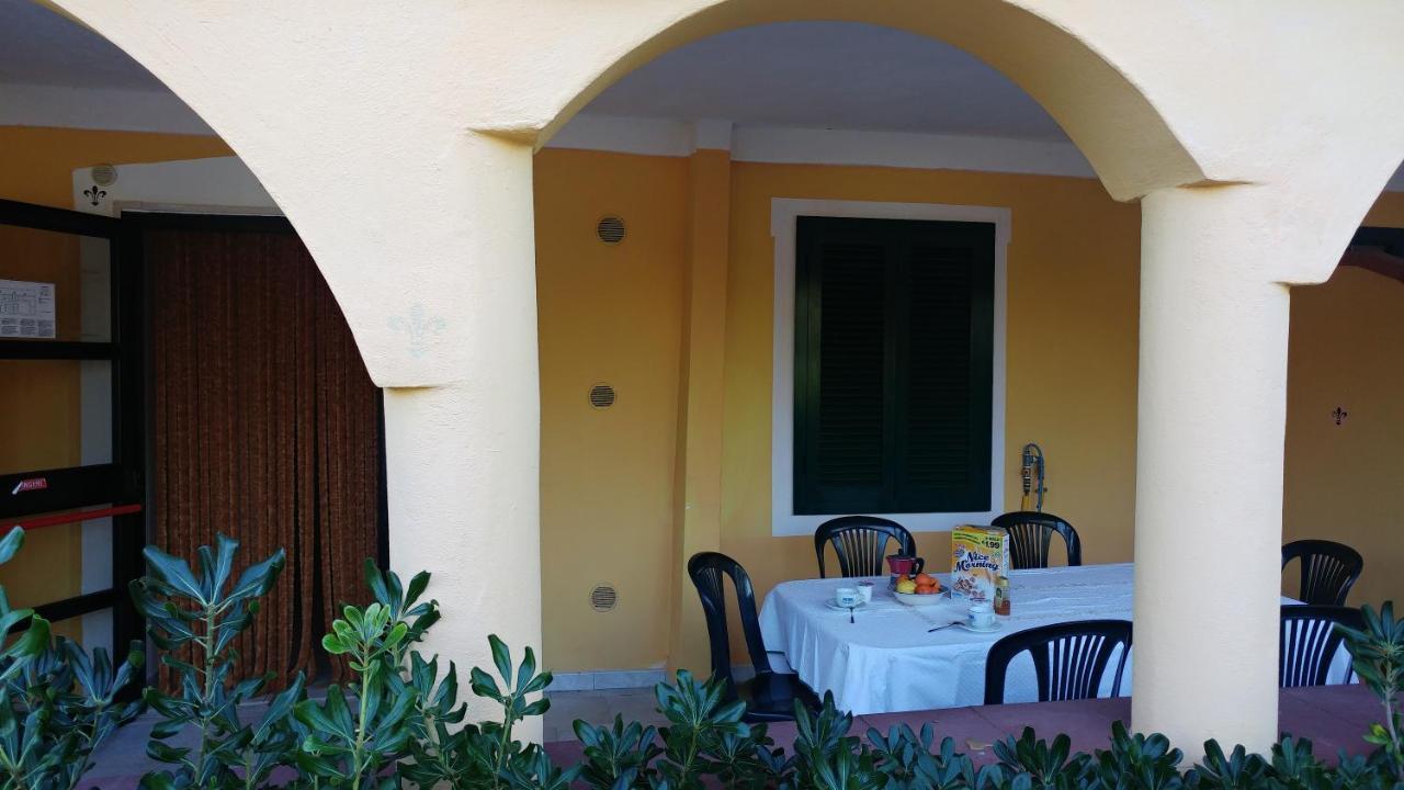 Residence Parco Del Sole Rodi Garganico Eksteriør billede